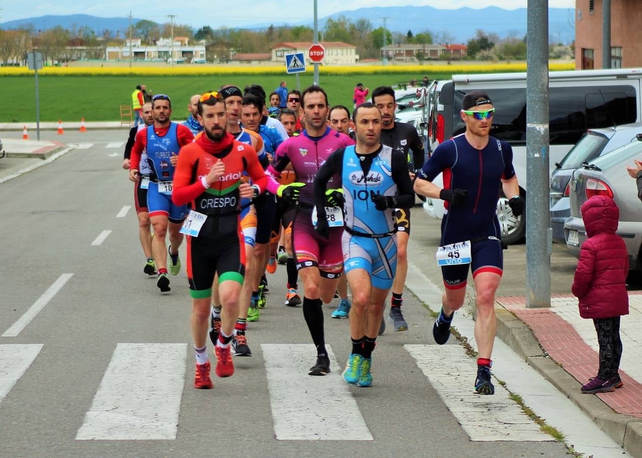 Más de 200 deportistas participaron en el duatlón de Santo Domingo