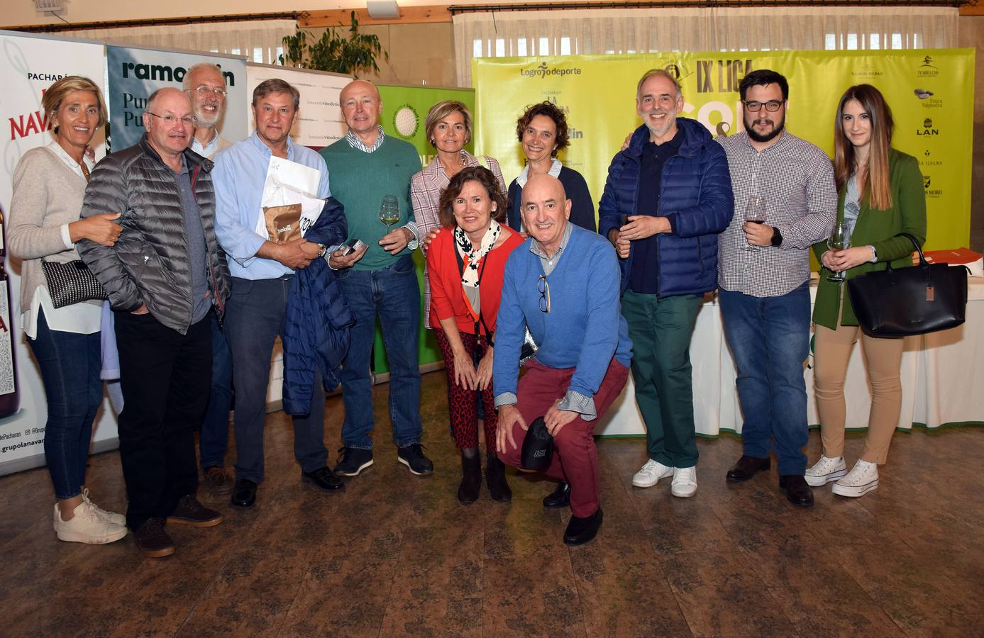 Los asistentes disfrutaron de la cata de dos vinos de Bodegas Perica.