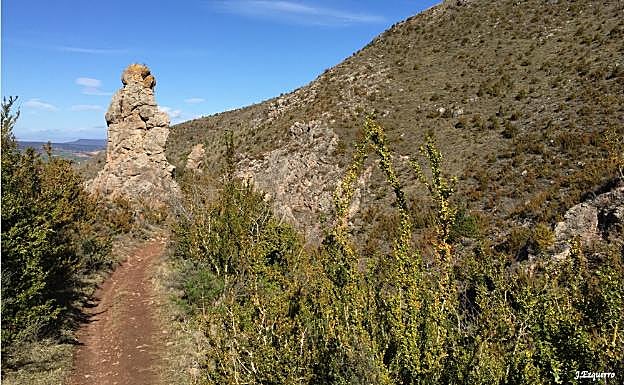Imagen principal - Senda del Monolito o del Fraile desde Logroño