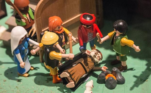 Imagen principal - La vida y milagros de Santo Domingo, según Playmobil