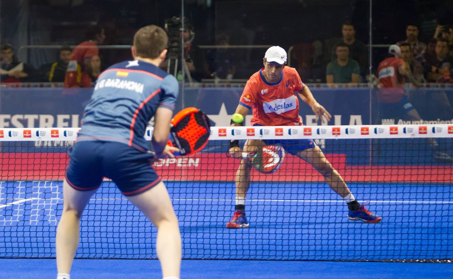 La logroñesa Eli Amatriain y su pareja Patty Llaguno pasaron esta mañana a las semifinales