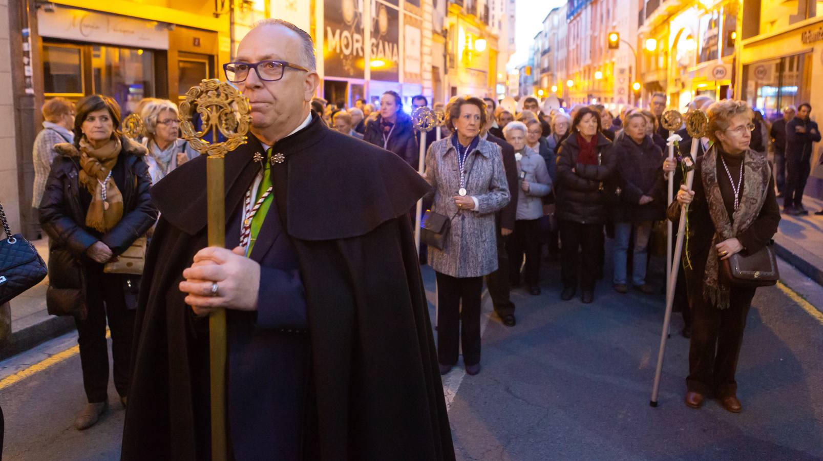 Fotos: La procesión del Viernes de Dolor en Logroño