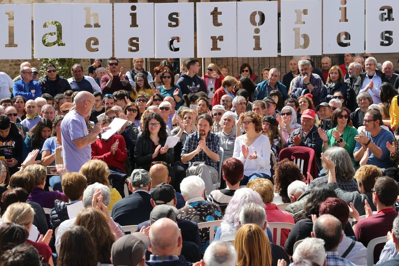 Fotos: Acto electoral de Pablo Iglesias en Nalda