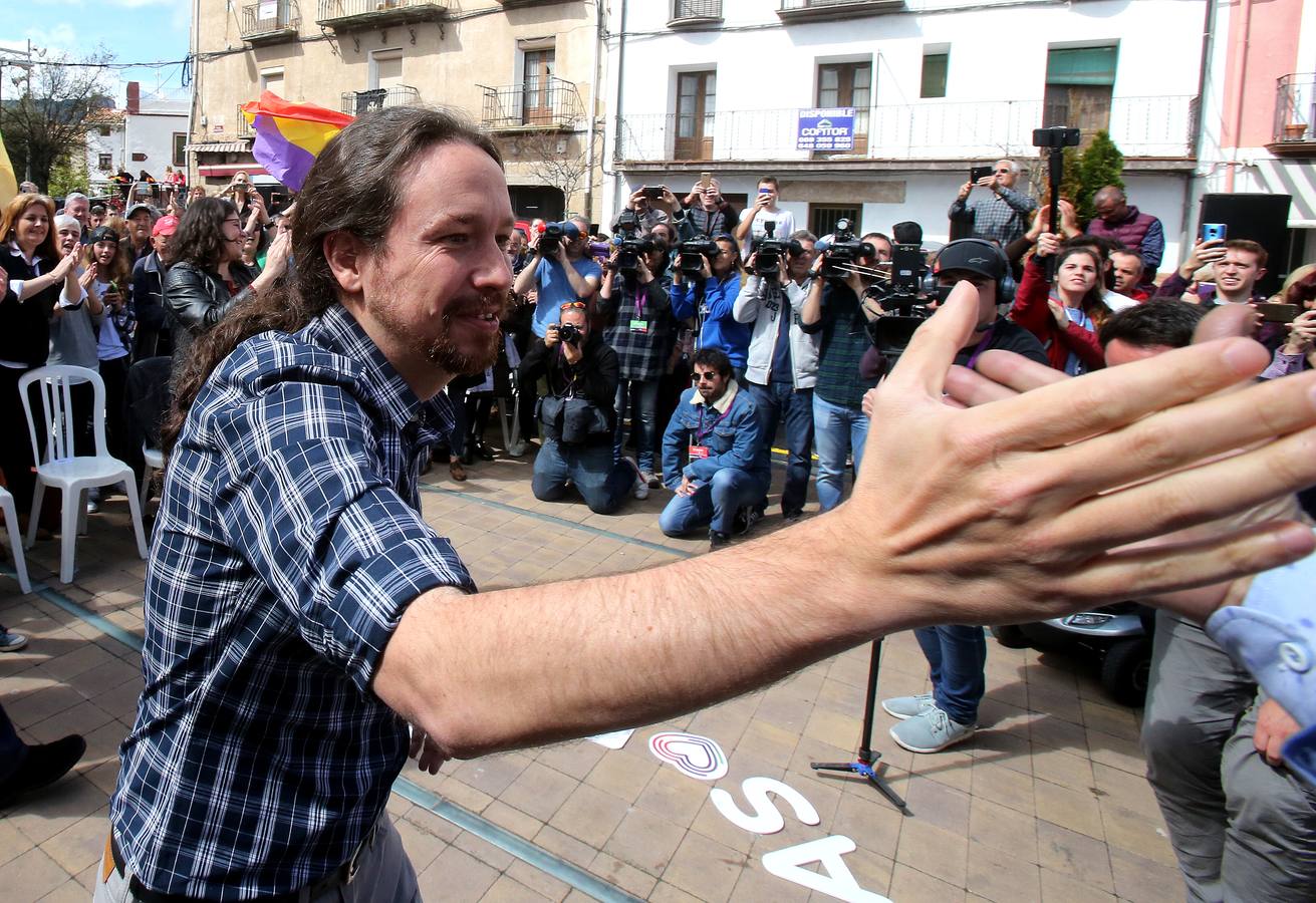 Fotos: Acto electoral de Pablo Iglesias en Nalda