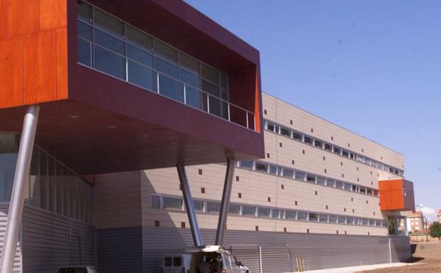 Interior del complejo científico tecnológico de la Universidad de La Rioja.