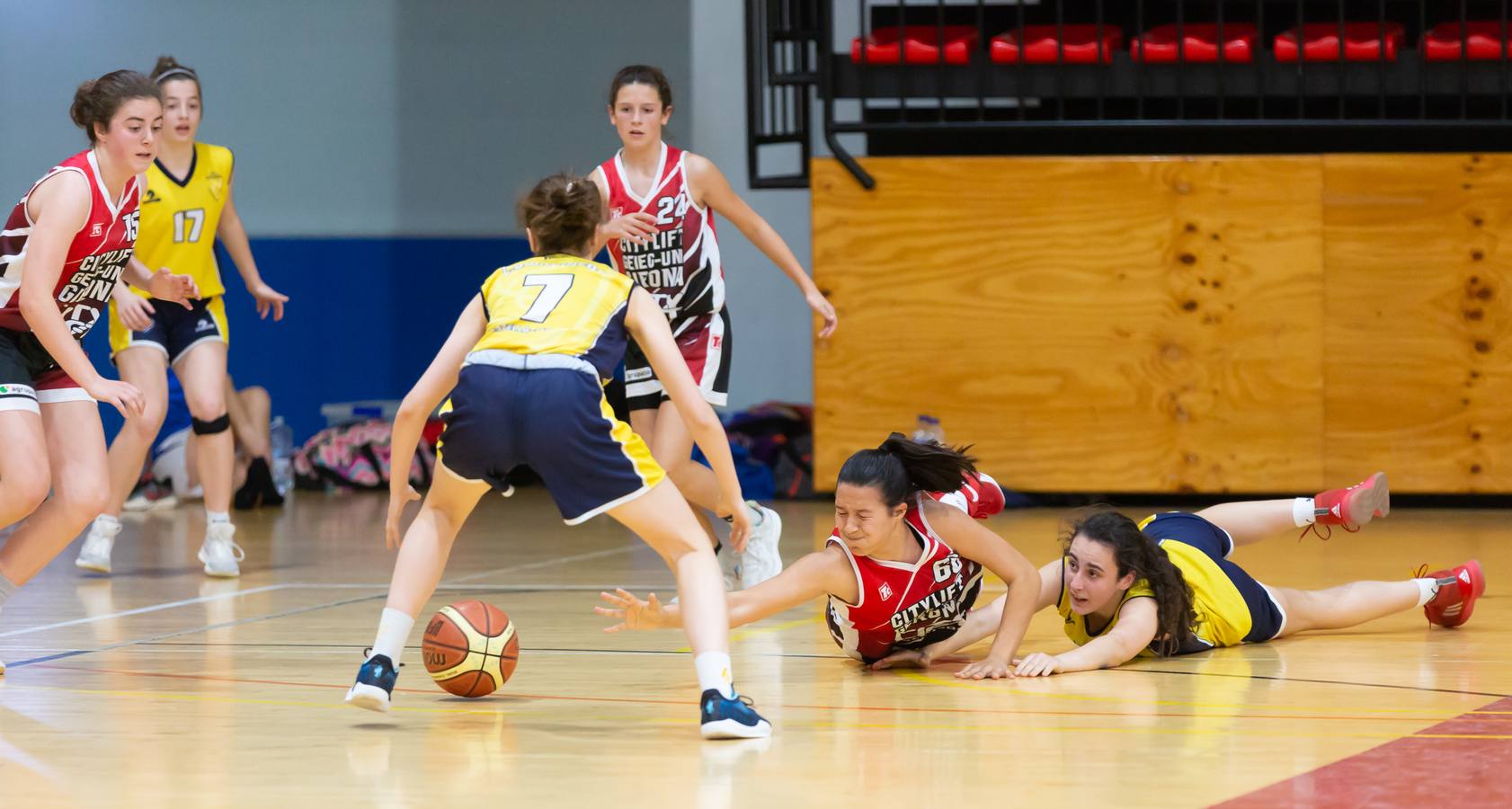 Fotos: Torneo Ciudad de Logroño de baloncesto