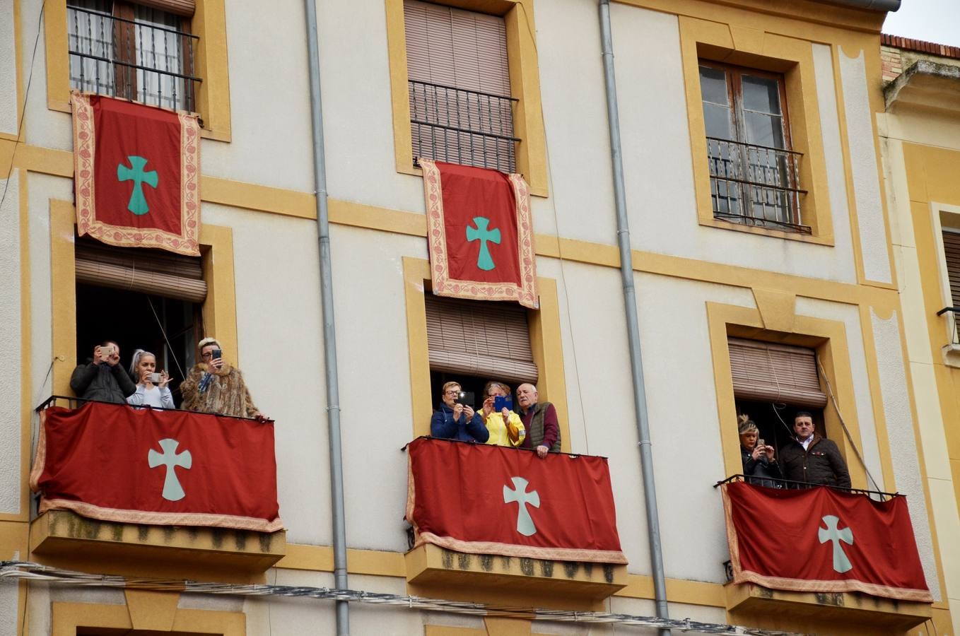 Fotos: Procesión del Cristo Resucitado en Calahorra