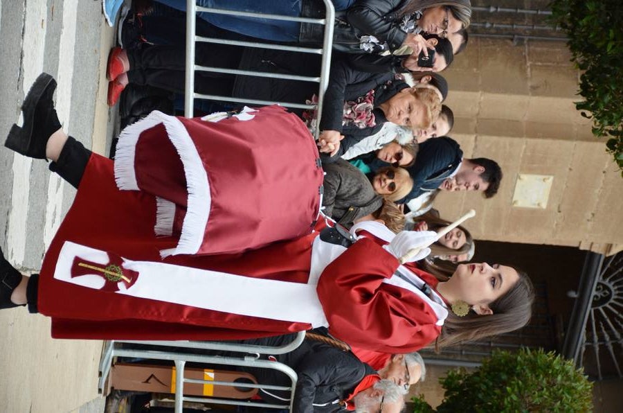 Fotos: Procesión del Cristo Resucitado en Calahorra