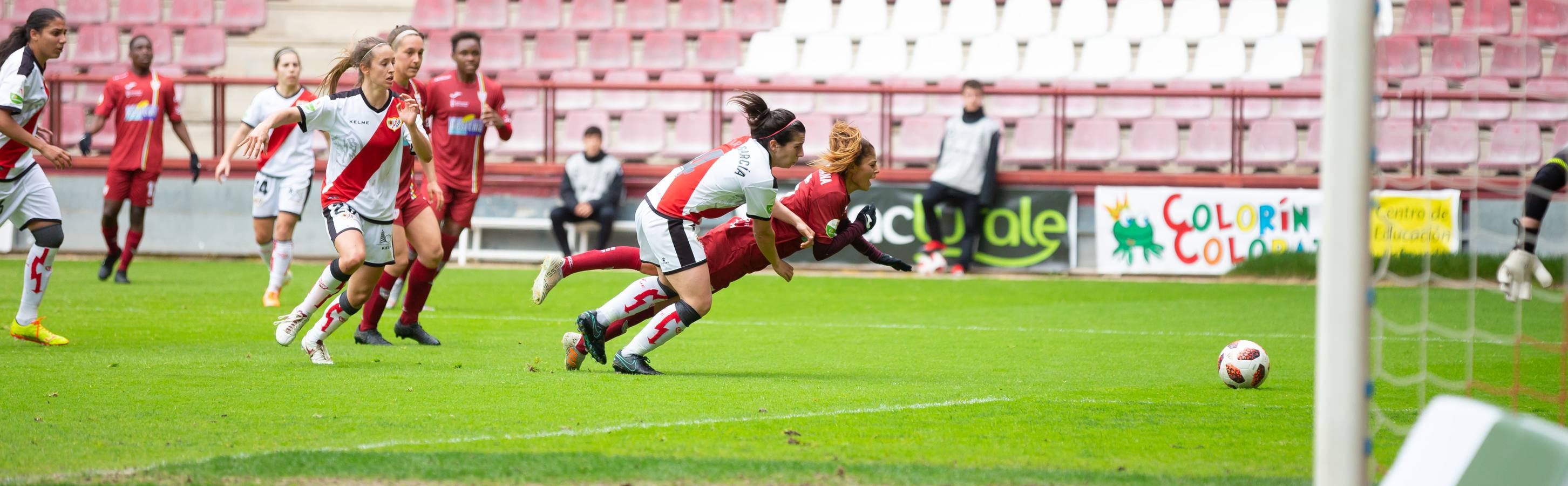 Fotos: Vital triunfo del EDF ante el Rayo (3-0)