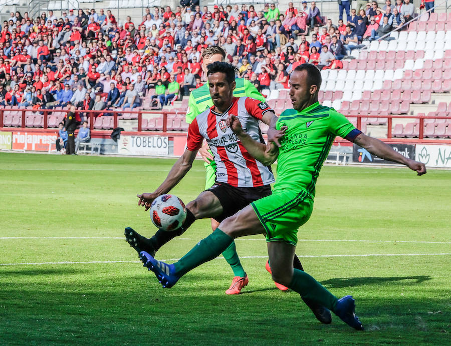 Los riojanos ganan al Mirandés por 3-0, pelearán por la segunda plaza y se clasifican para el 'play off'