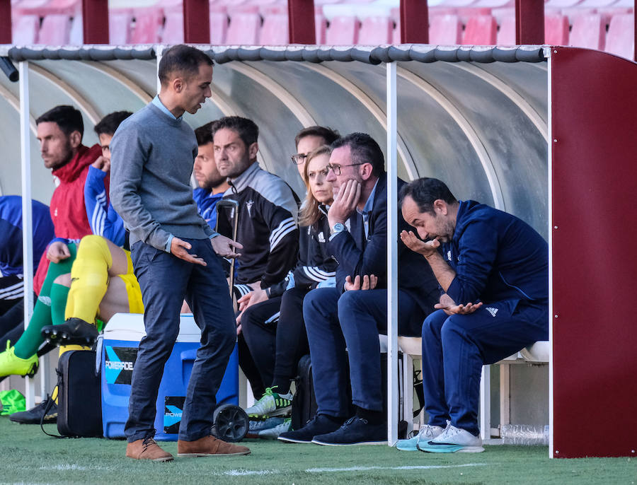 Los riojanos ganan al Mirandés por 3-0, pelearán por la segunda plaza y se clasifican para el 'play off'