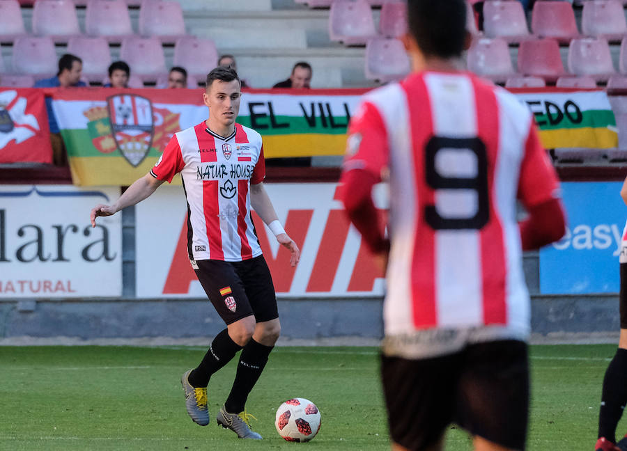 Los riojanos ganan al Mirandés por 3-0, pelearán por la segunda plaza y se clasifican para el 'play off'