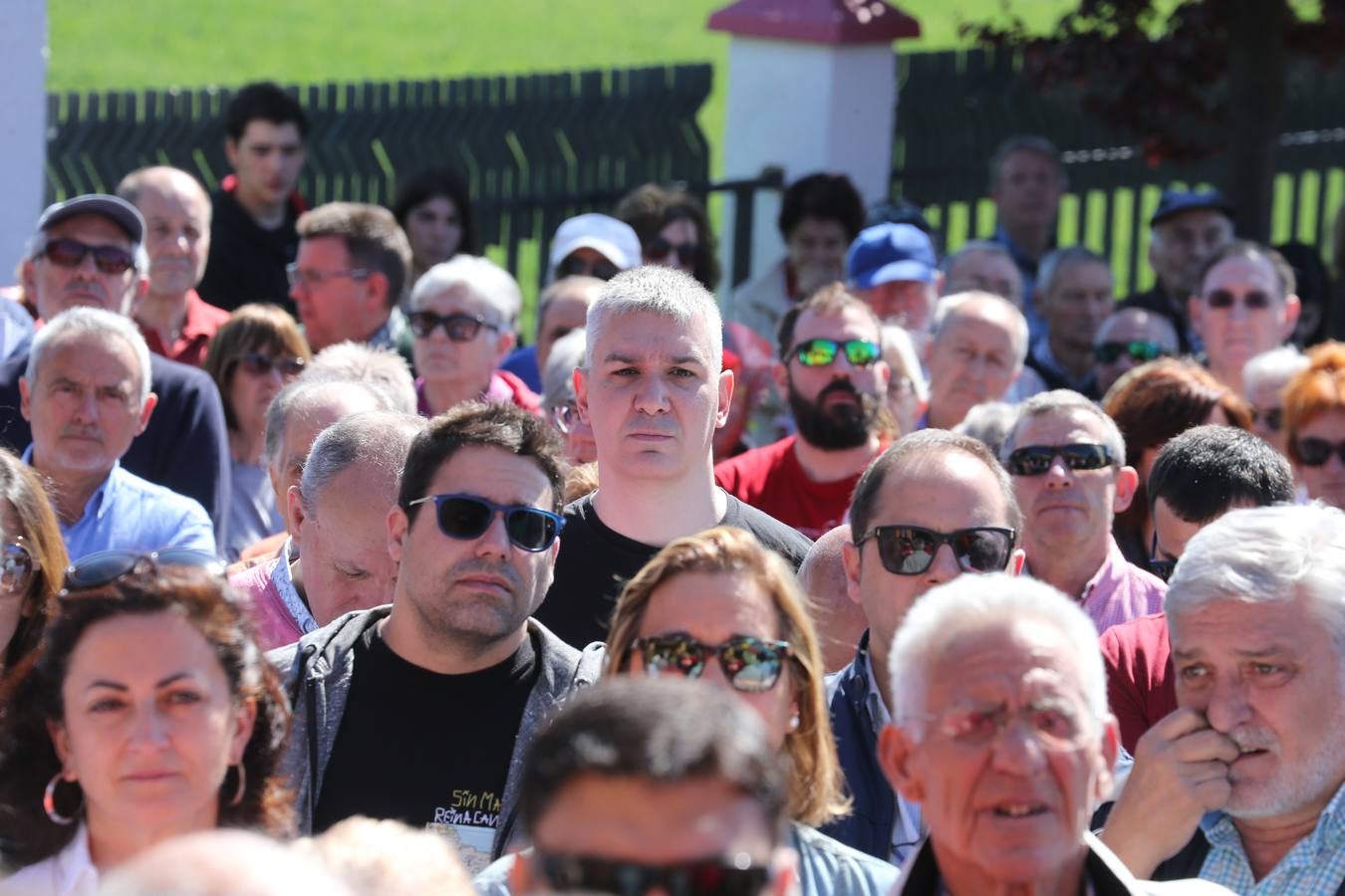 En el acto de hoy han participado, junto a los miembros de la asociación, representantes de sindicatos y partidos políticos