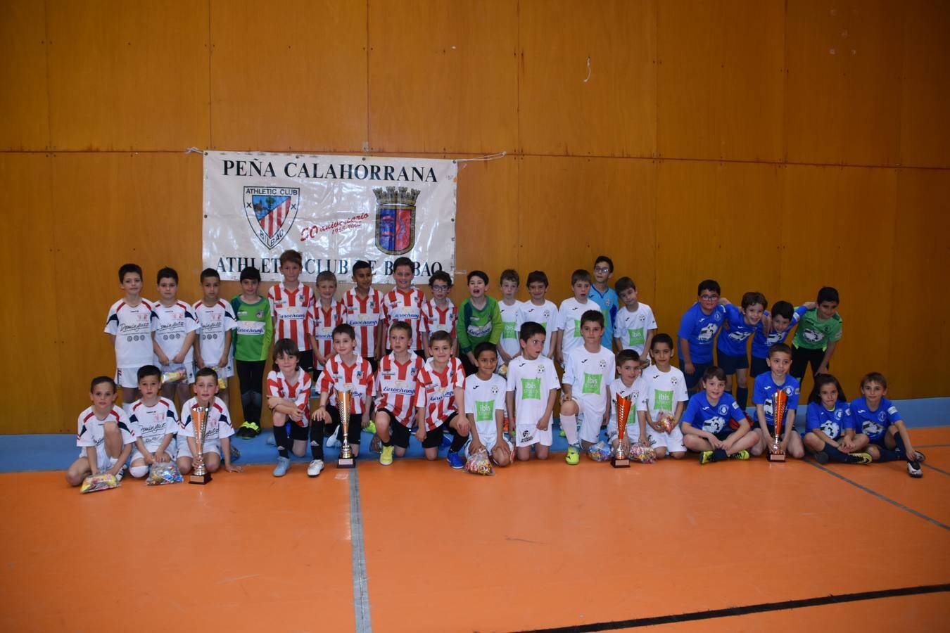 XVI trofeo fútbol sala Pequeñín de la Peña Calahorrana Athletic Club de Bilbao disputado hoy miércoles en el pabellón Europa de Calahorra y que ha ganado el Autol.