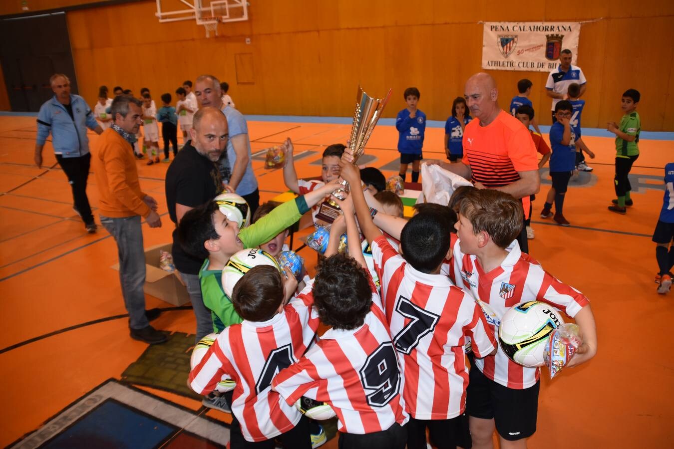 XVI trofeo fútbol sala Pequeñín de la Peña Calahorrana Athletic Club de Bilbao disputado hoy miércoles en el pabellón Europa de Calahorra y que ha ganado el Autol.