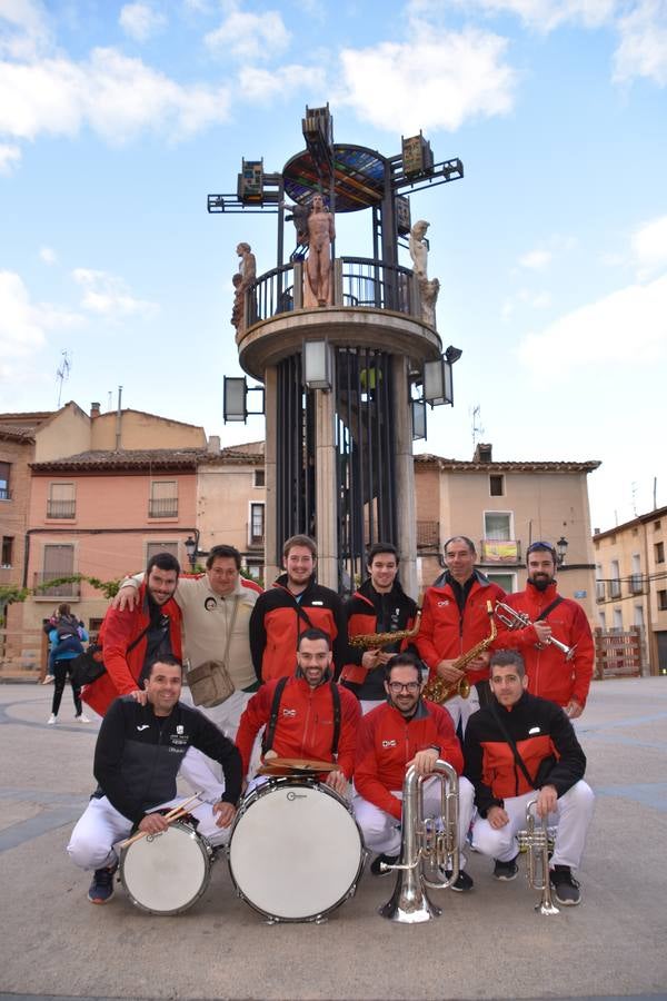 Fotos: Aldeanueva de Ebro comienza las fiestas de la Juventud