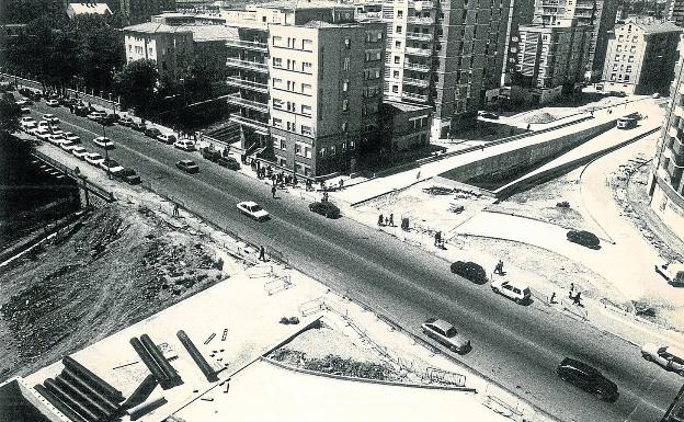 Las obras del cruce a distinto nivel de Vara de Rey y Duques de Nájera duraron del 88 al 91. 