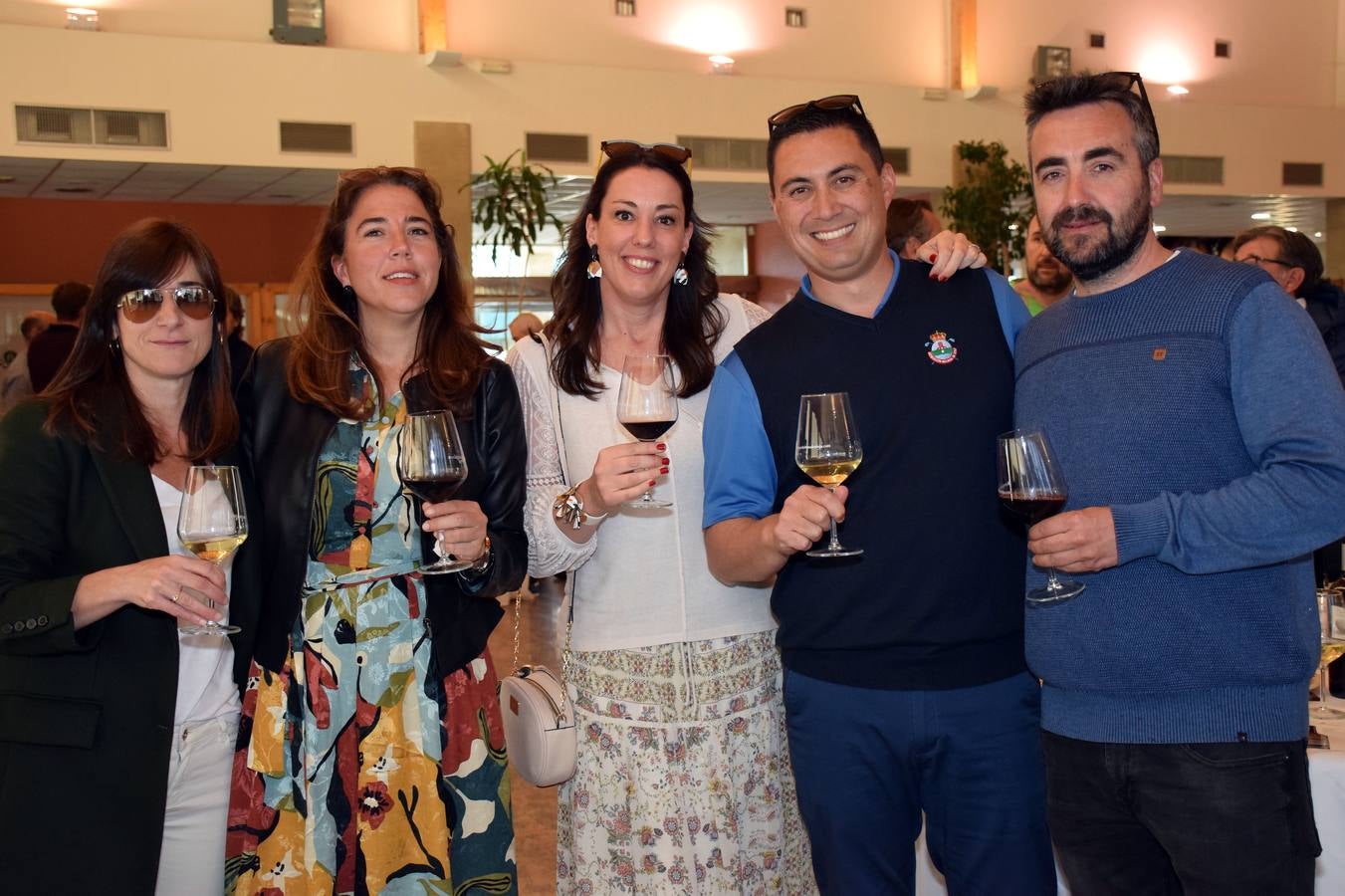 Los participantes en el Torneo Finca Valpiedra, de la Liga de Golf y Vino, disfrutaron de una cata de vinos de la bodega.