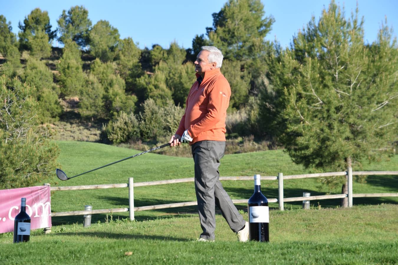 Los jugadores disfrutaron de una estupenda jornada de golf.