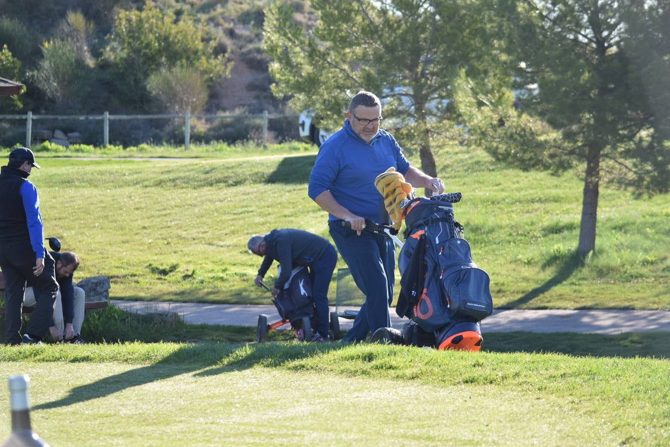 Los jugadores disfrutaron de una estupenda jornada de golf.