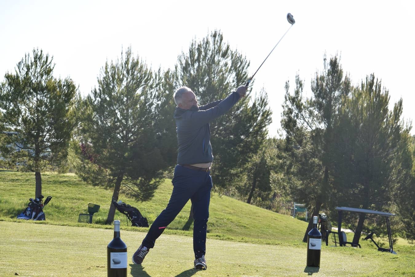 Los jugadores disfrutaron de una estupenda jornada de golf.