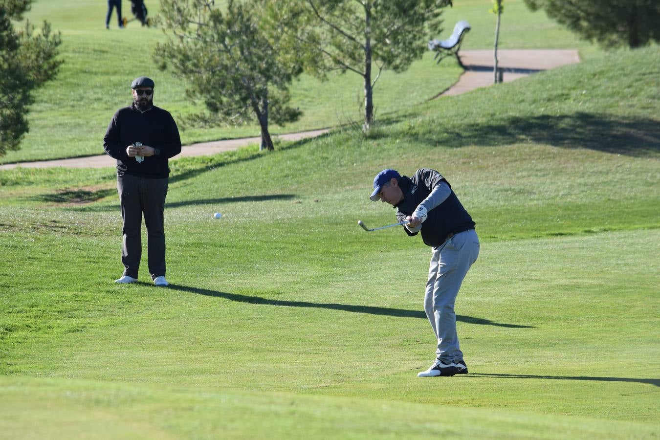 Los jugadores disfrutaron de una estupenda jornada de golf.