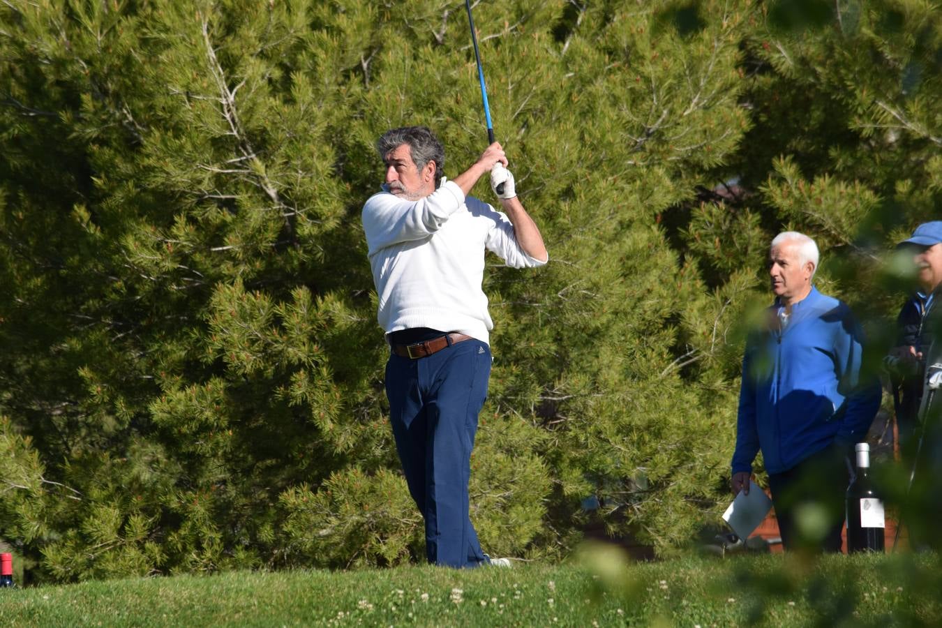 Los jugadores disfrutaron de una estupenda jornada de golf.