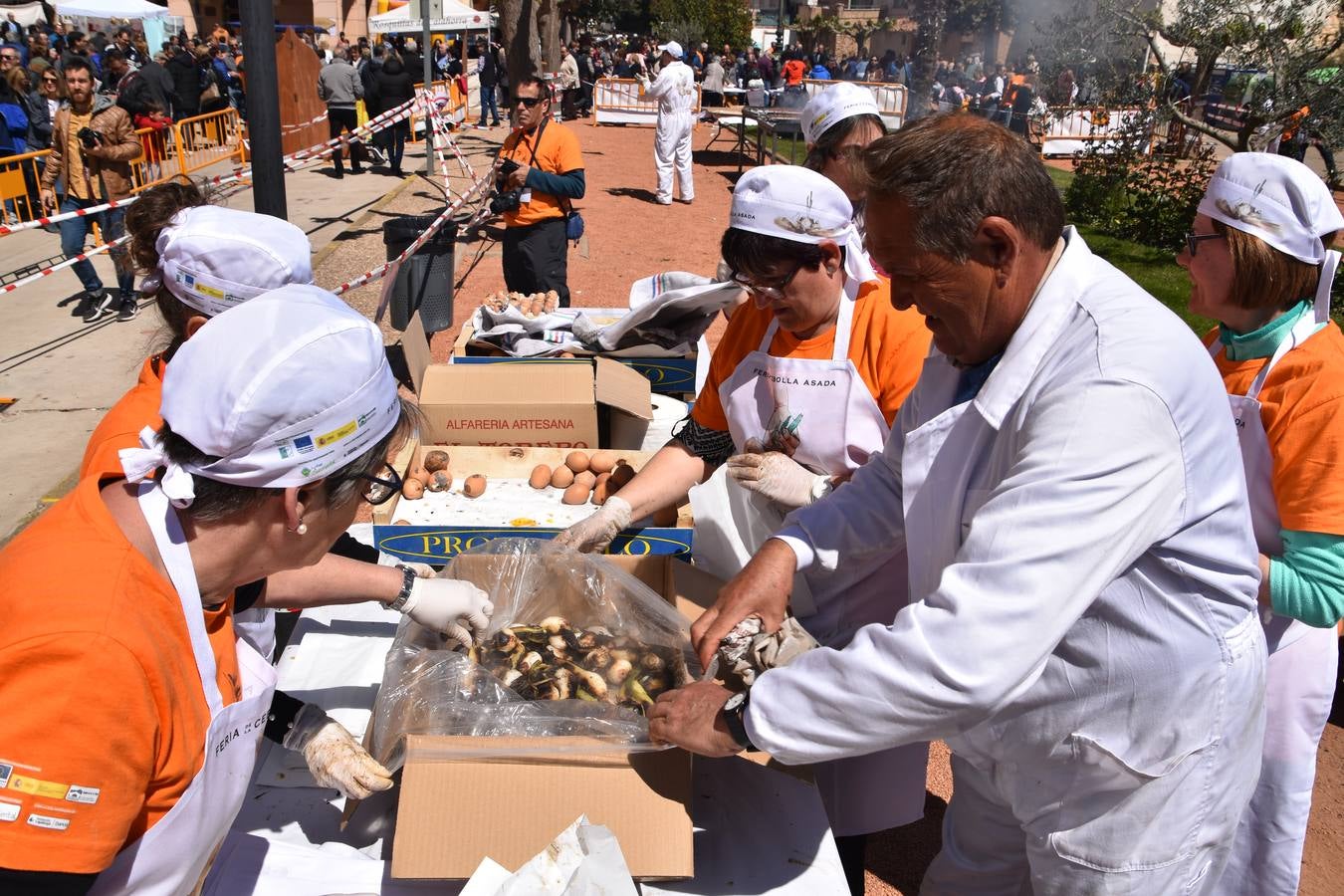 Fotos: III feria de la cebolla asada de Herce