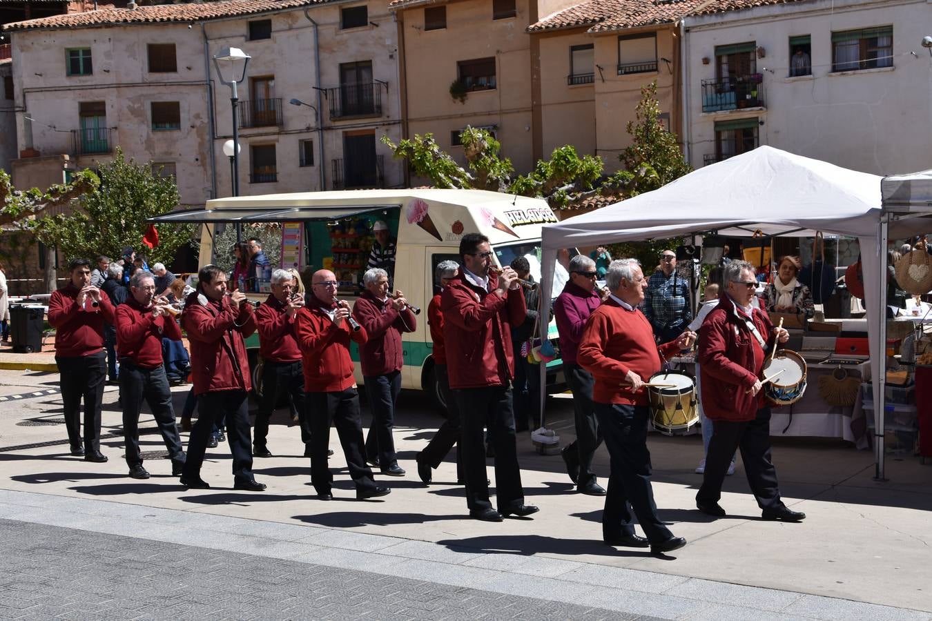 Fotos: III feria de la cebolla asada de Herce