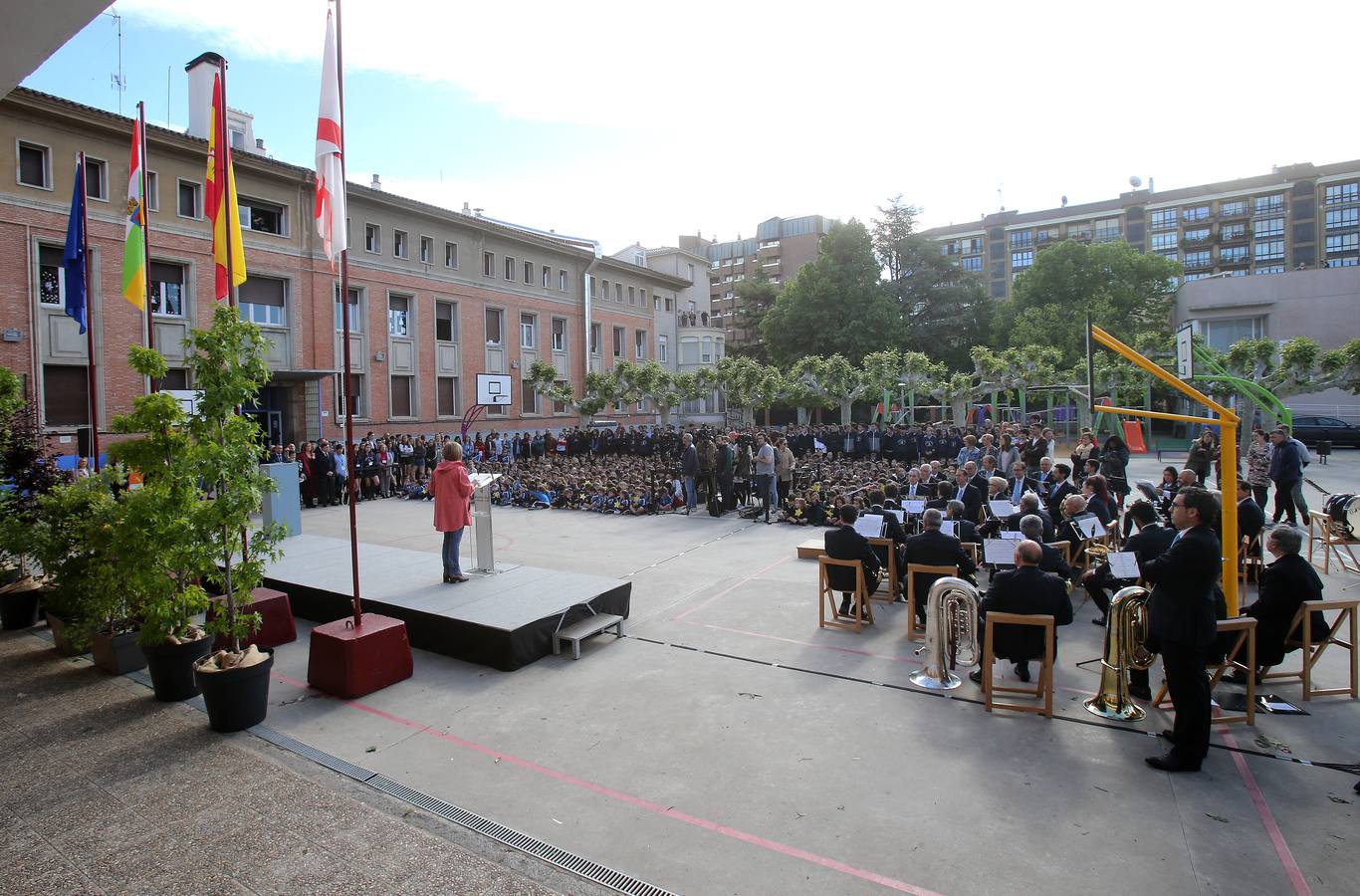 El colegio Escolapias-Sotilllo de Logroño ha sido galardonado con la Estrella de Europa 2019 por introducir la dimensión europea en todas las etapas educativas.