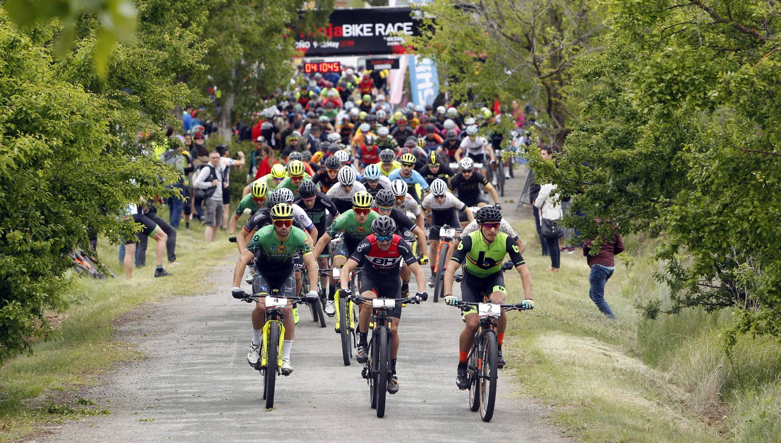 Fotos: Primera etapa de La Rioja Bike Race: La salida