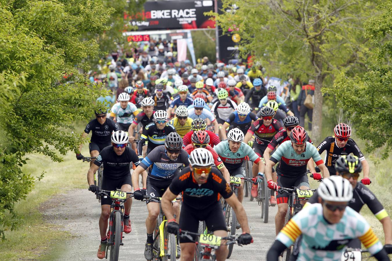 Fotos: Primera etapa de La Rioja Bike Race: La salida