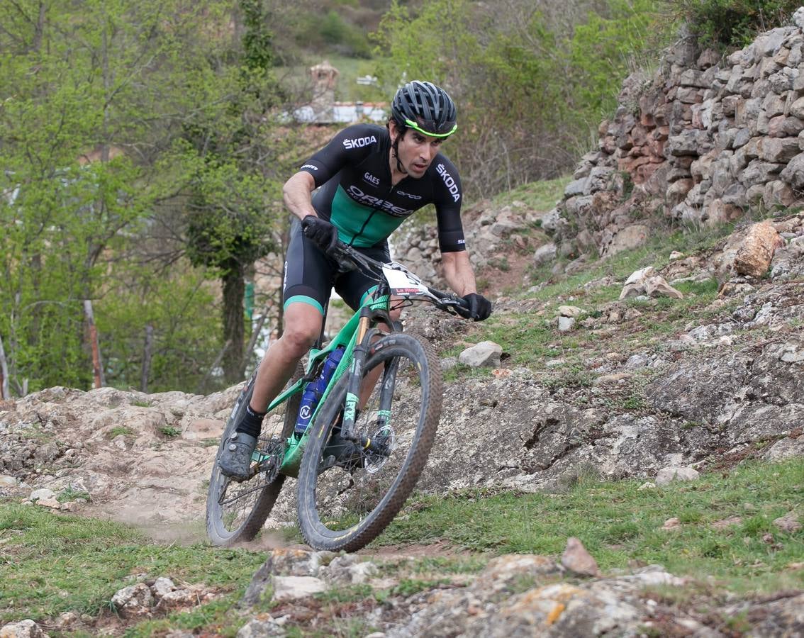 Fotos: Segunda etapa de La Rioja Bike Race (I)