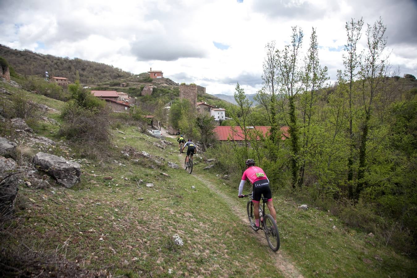 Fotos: Segunda etapa de La Rioja Bike Race (II)