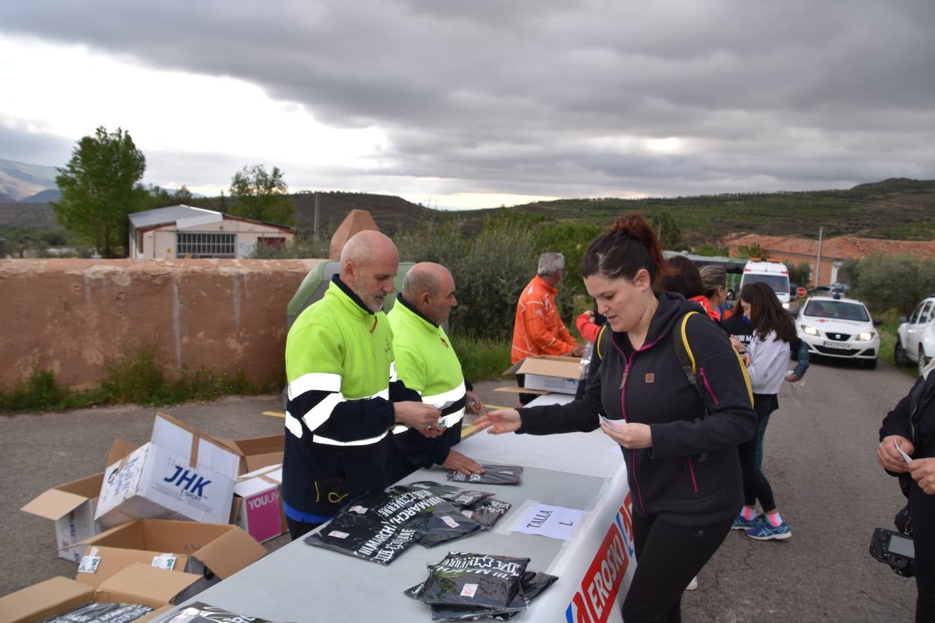 Participan más de 700 personas.