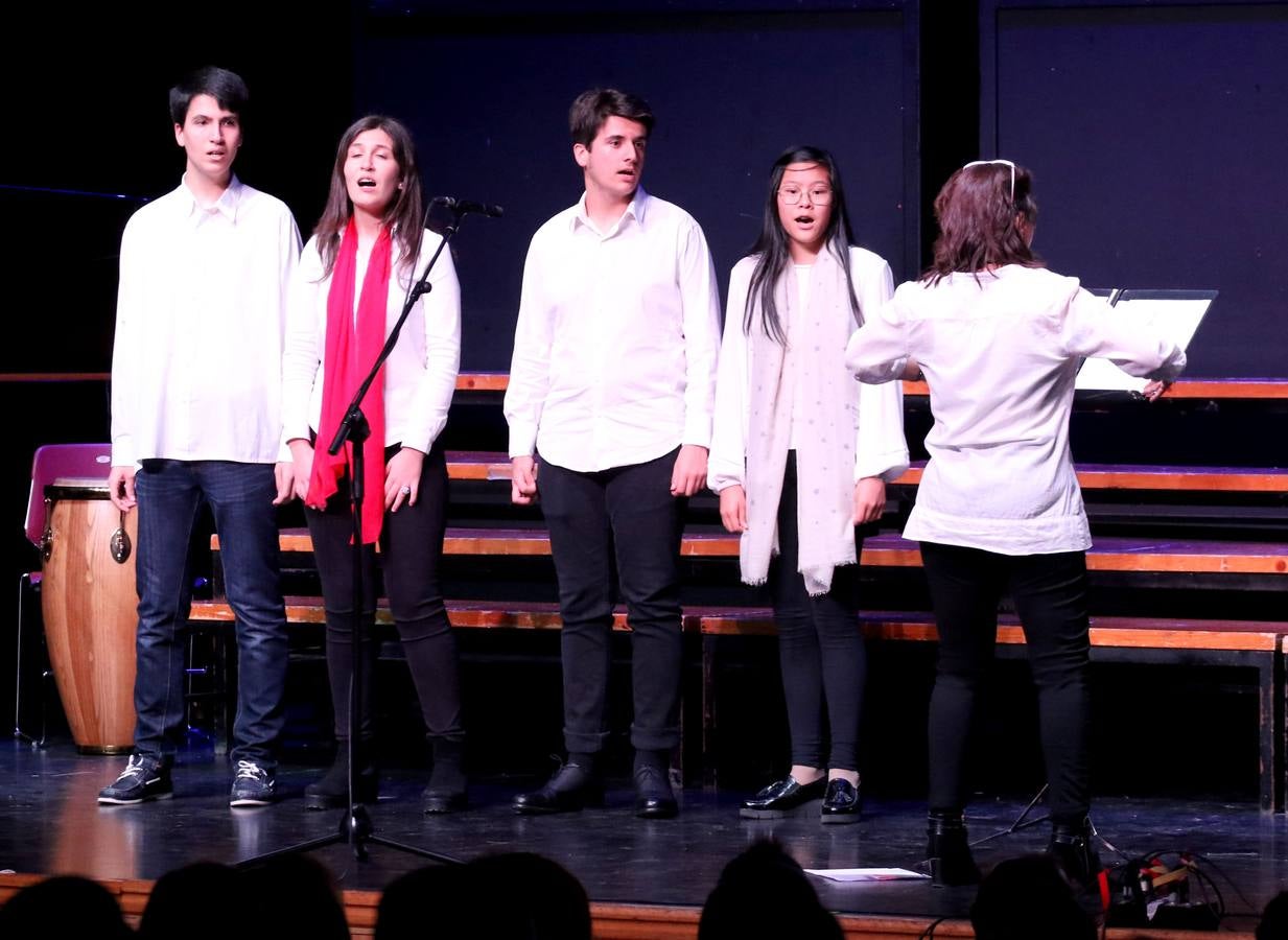 En el concierto participaron cuatro formaciones musicales y 200 niños.