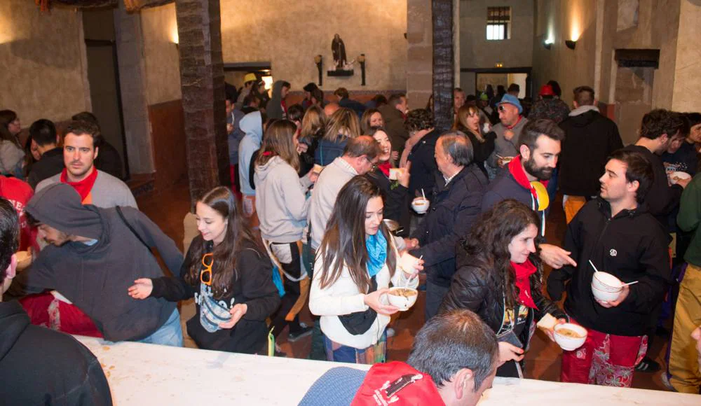 Fotos: Santo Domingo celebra el &#039;Almuerzo del Santo&#039; y la procesión del Santo