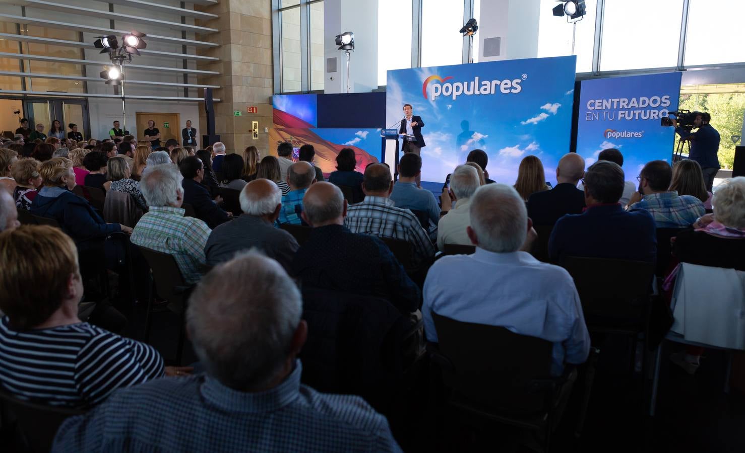 Fotos: Pablo Casado, en Logroño