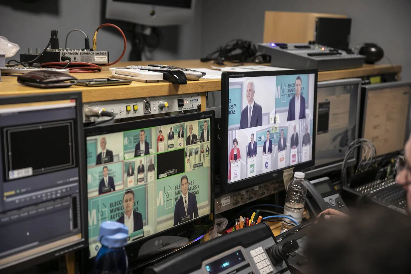 Fotos: La otra cara del debate de los candidatos a la Alcaldía de Logroño en TVR