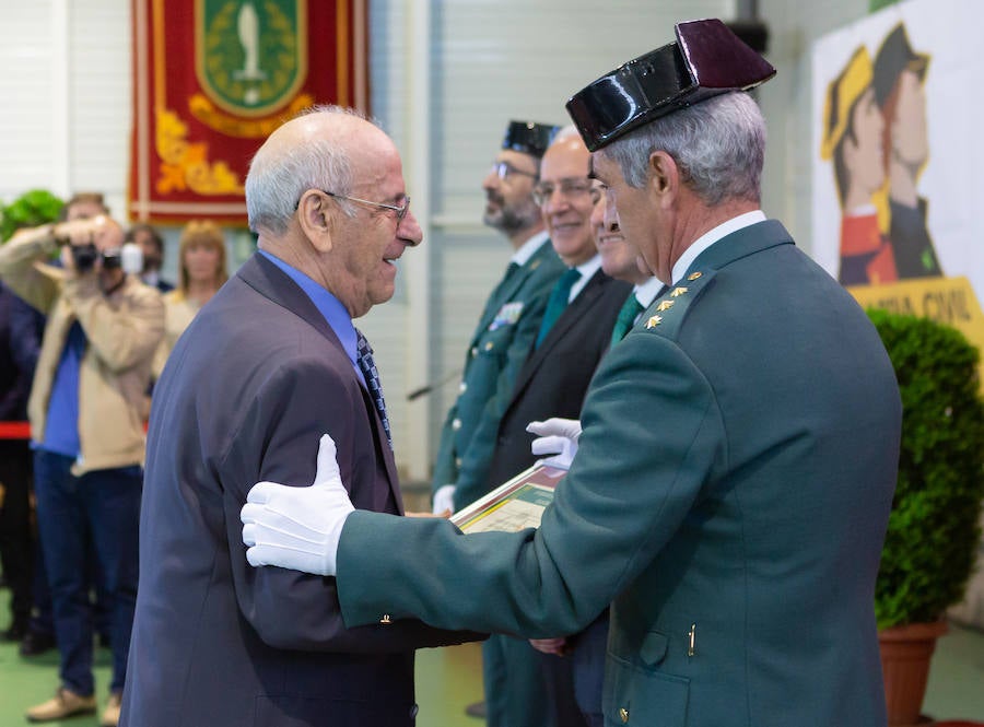 El Acuartelamiento de la Guardia Civil de Logroño ha celebrado este lunes un acto conmemorativo