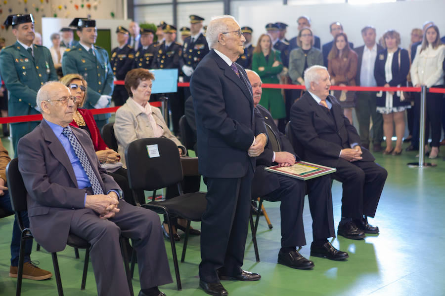 El Acuartelamiento de la Guardia Civil de Logroño ha celebrado este lunes un acto conmemorativo