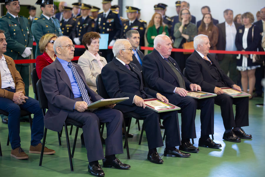 El Acuartelamiento de la Guardia Civil de Logroño ha celebrado este lunes un acto conmemorativo