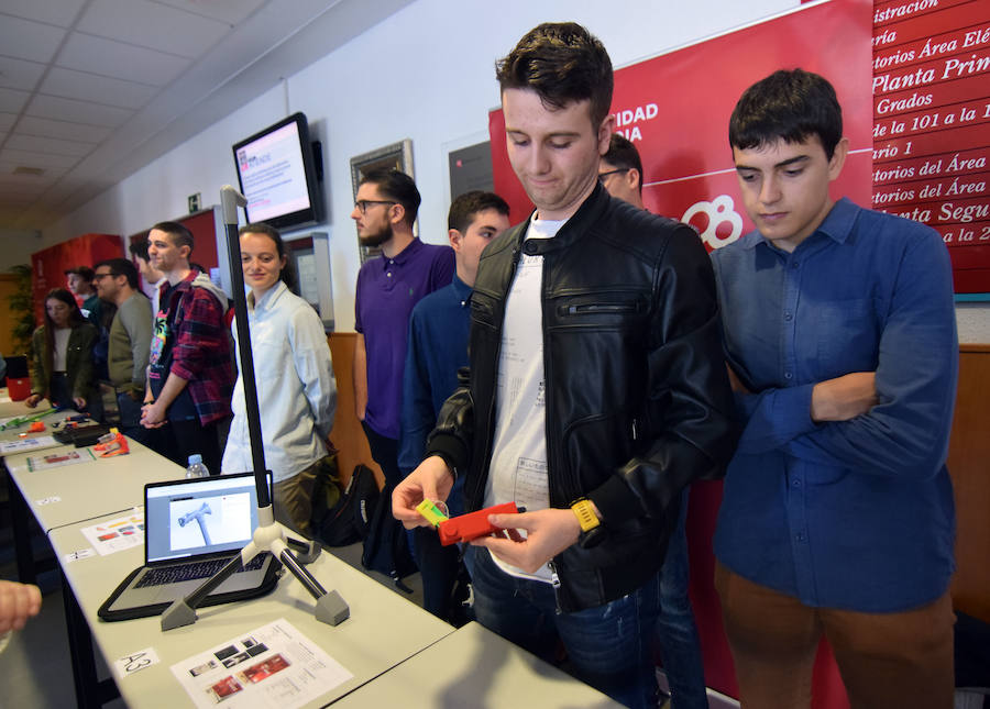 En total, los estudiantes de la Escuela Técnica Superior de Ingeniería Industrial han desarrollado 23 proyectos