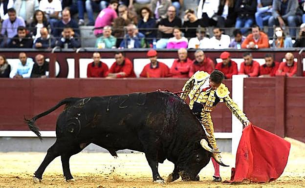 Urdiales, en su gran tarde del año pasado en Las Ventas.