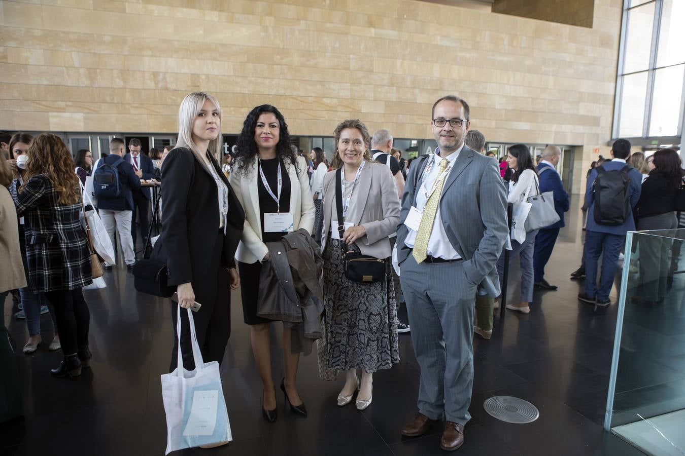 Fotos: La UNIR celebra la primera jornada de su Congreso Internacional de Tecnologías Emergentes y Sociedad, Cites