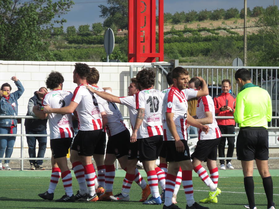 un final emocionante, con toda la afición en el campo homenajeando a sus 'campeones'