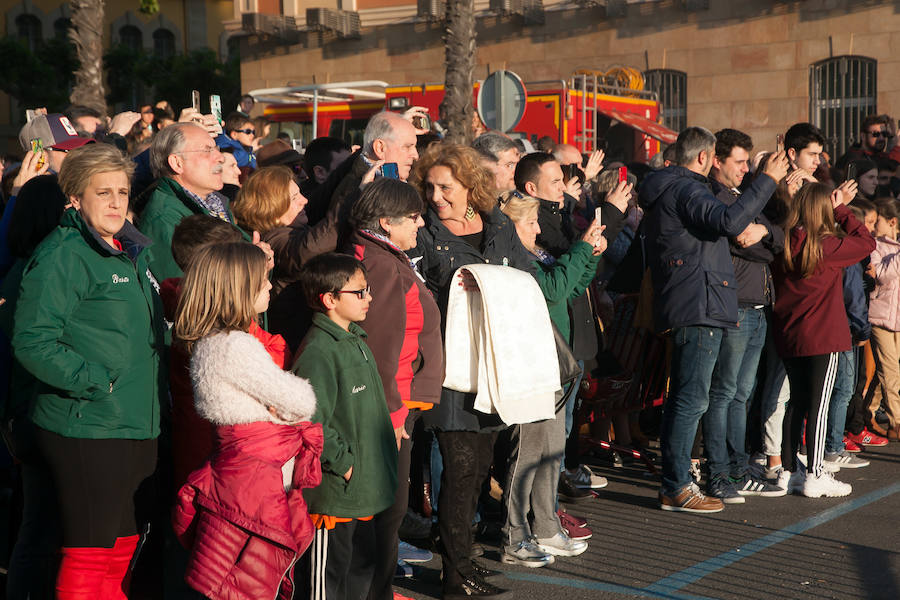 Cientos de personas se acercaron al acto final de las 'fallas' que se han venido celebrando en los últimos días