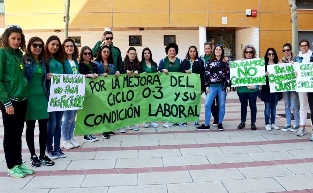 Protesta en la Escuela infantil municipal Santos Mártires de Calahorra