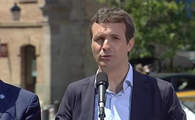 Casado cuestiona que los secesionistas hayan adquirido la condición de diputados