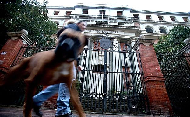 Avances en la última 'Junta' para desarrollar Maristas, reformar la plaza de Abastos y reabrir el CCR